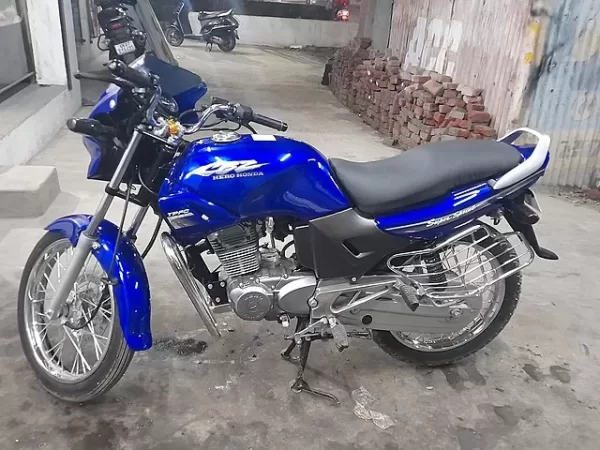 Classic with a Twist: Blue & Black Full Fiber Body Kit for CBZ Star | Style & Protection
